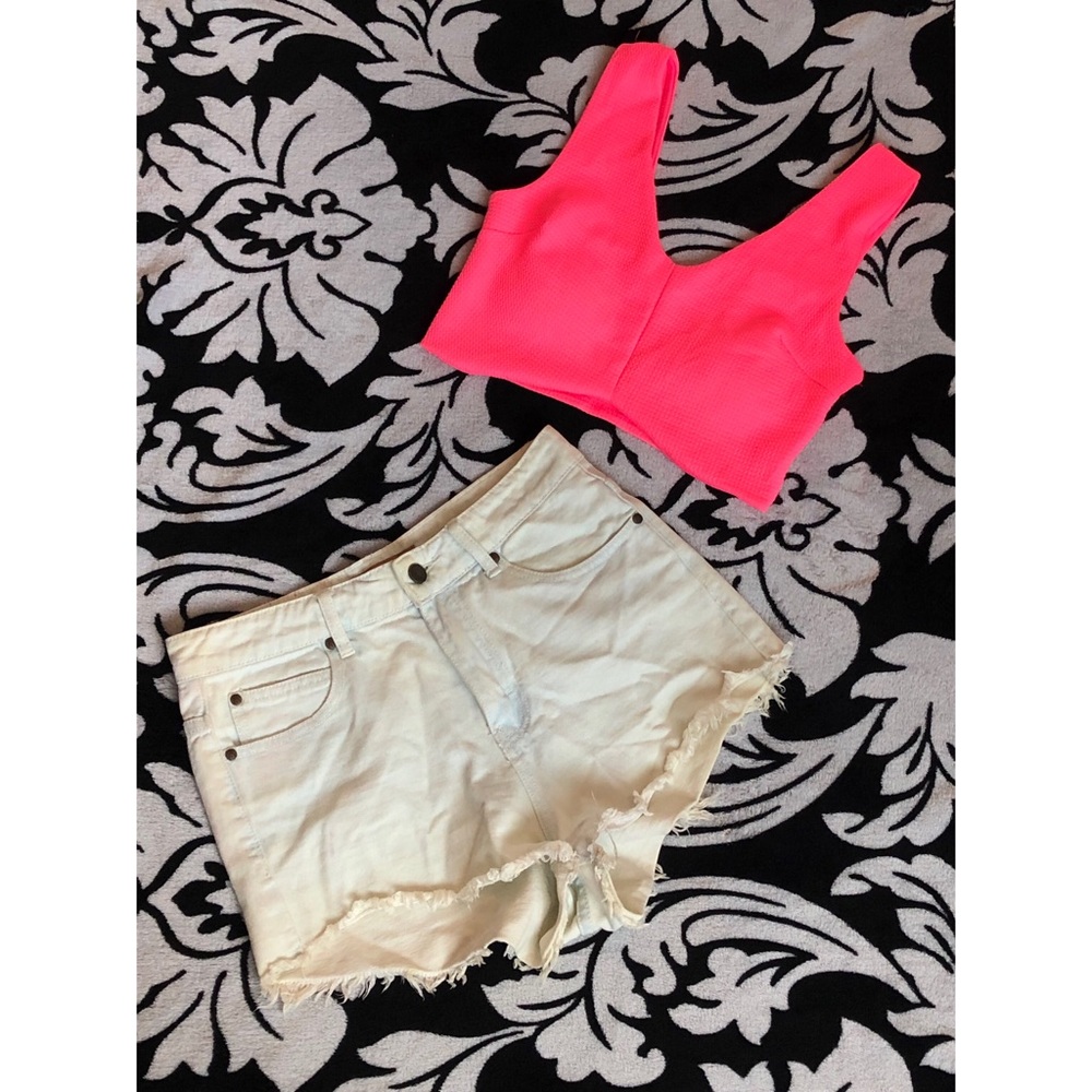 Sexy Neon Pink Crop top